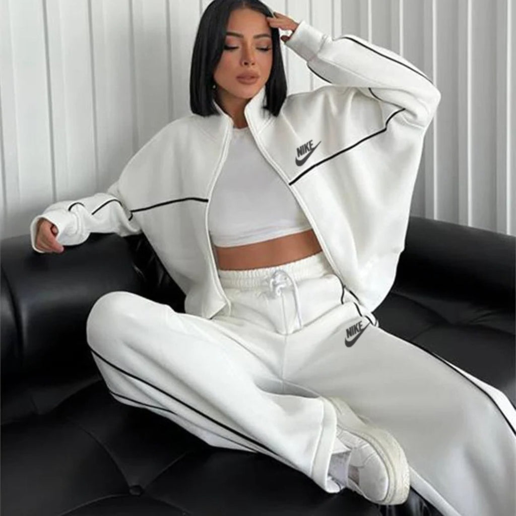 NlKE - Completo Elegante da Donna