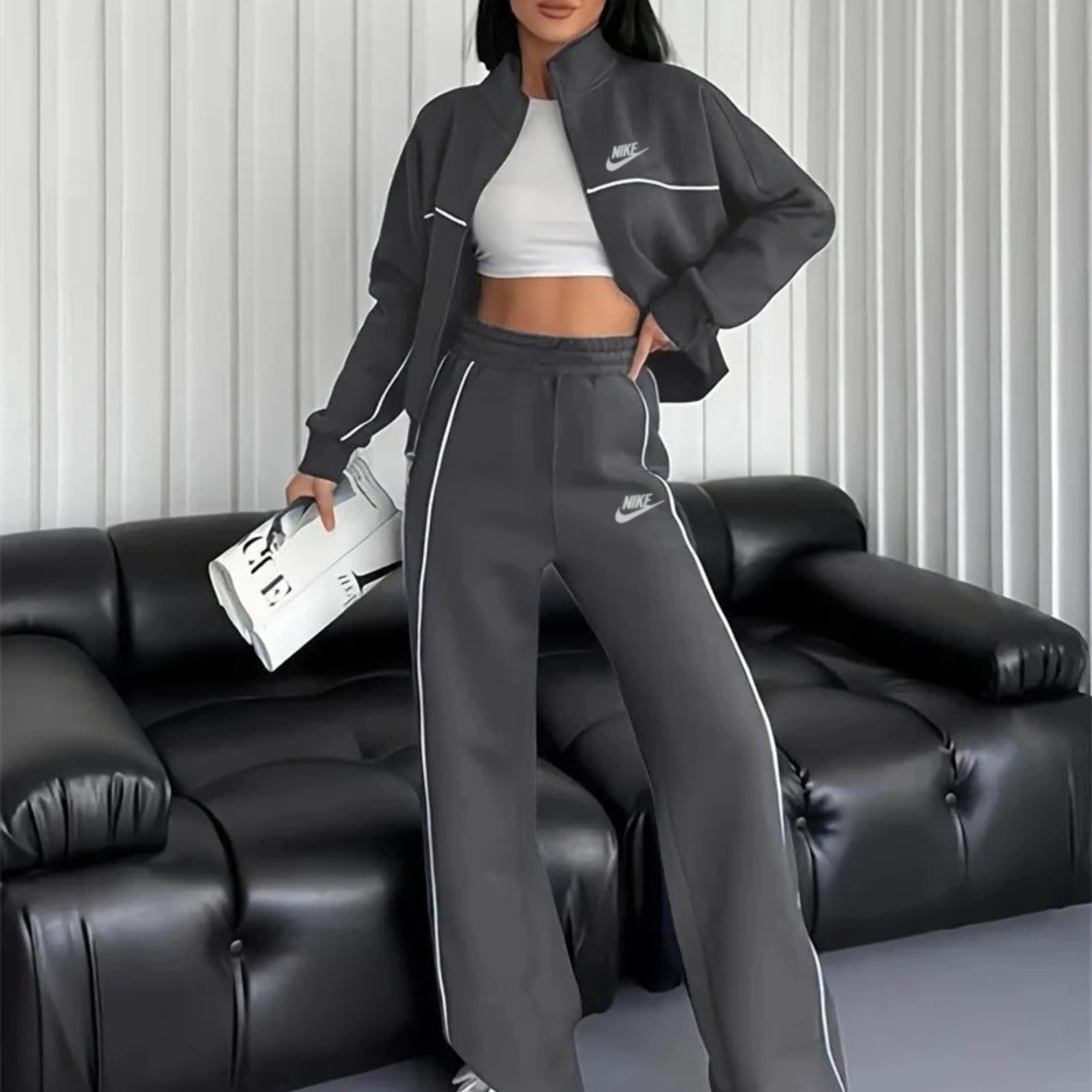 NlKE - Completo Elegante da Donna