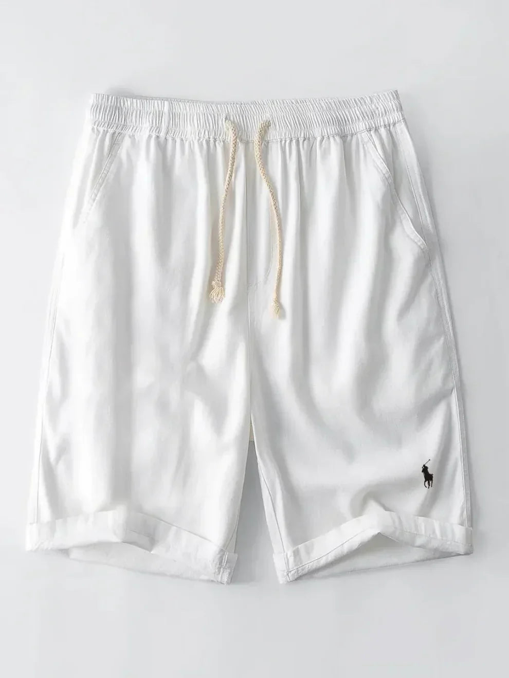 Completo da uomo con camicia e pantaloncini cubani a righe