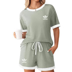 Elegante completo da donna - Top chic e pantaloncini